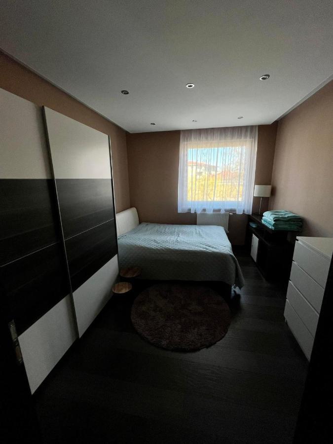 Big Forest Apartman Lägenhet Debrecen Exteriör bild